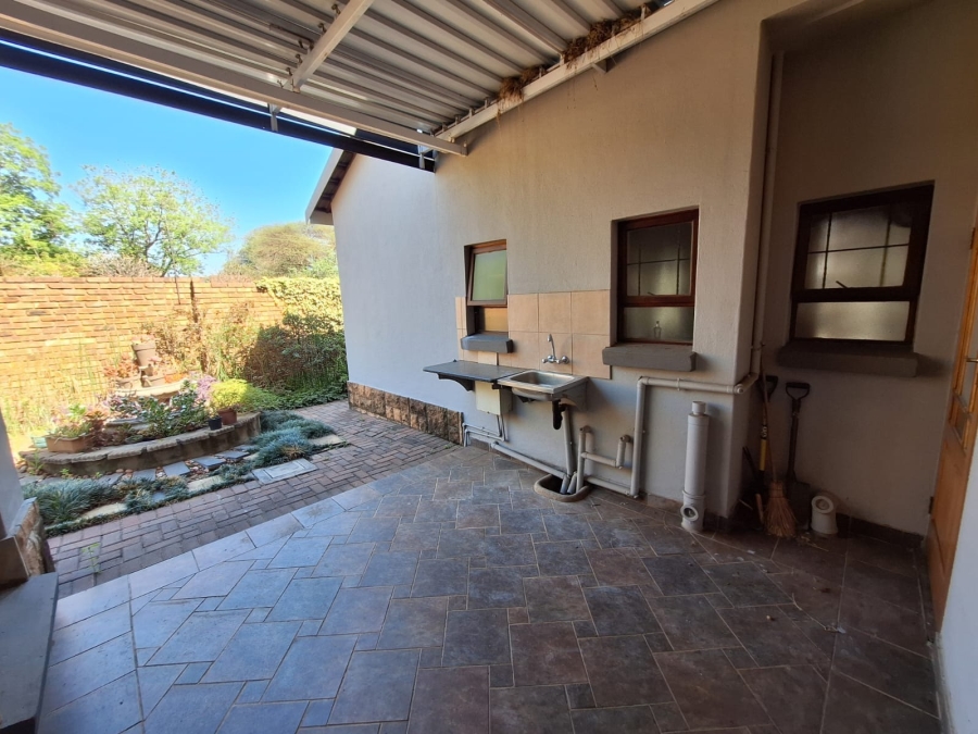 To Let 3 Bedroom Property for Rent in Montana Gauteng