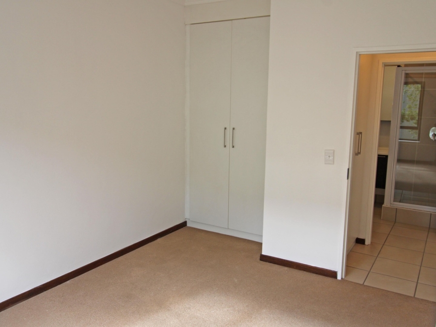 1 Bedroom Property for Sale in Bryanston Gauteng