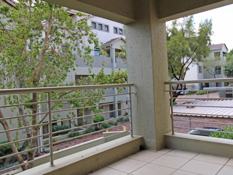 1 Bedroom Property for Sale in Bryanston Gauteng