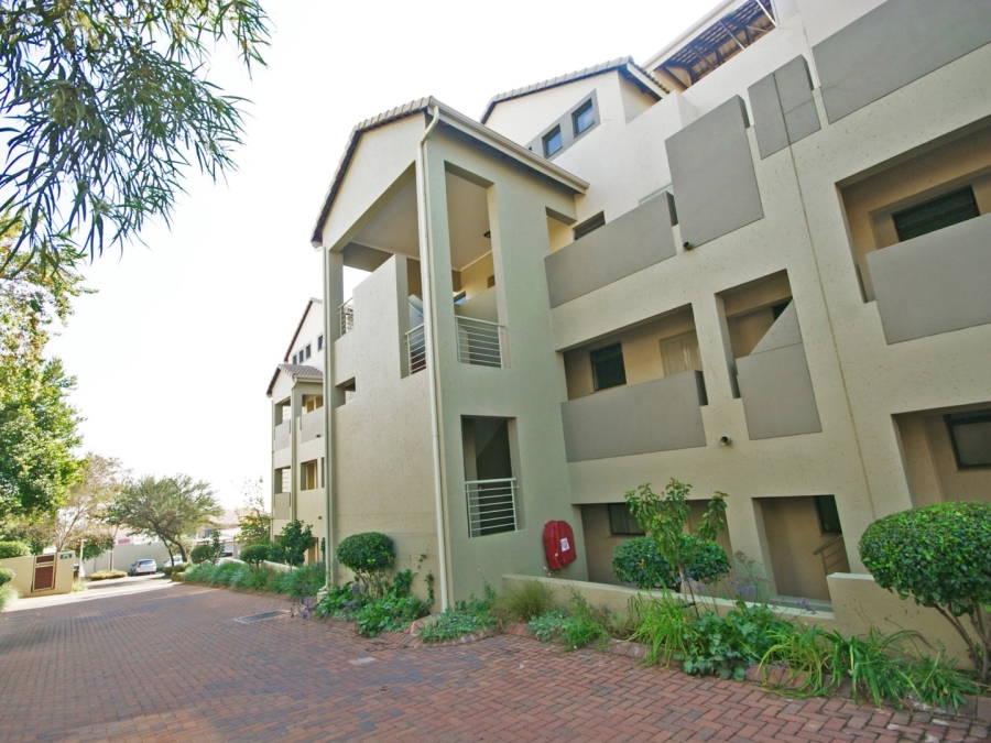 1 Bedroom Property for Sale in Bryanston Gauteng