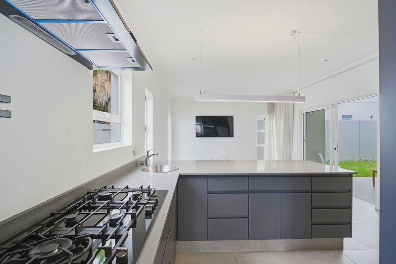 3 Bedroom Property for Sale in Bryanston Gauteng