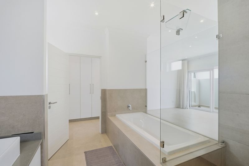 3 Bedroom Property for Sale in Bryanston Gauteng