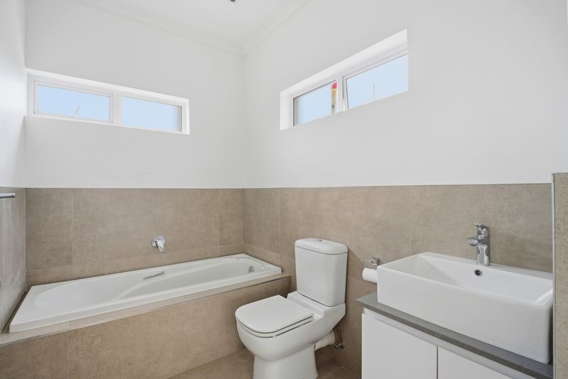 3 Bedroom Property for Sale in Bryanston Gauteng