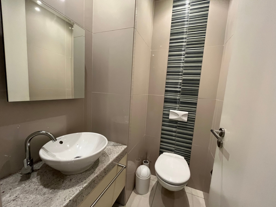 To Let 2 Bedroom Property for Rent in Morningside Gauteng