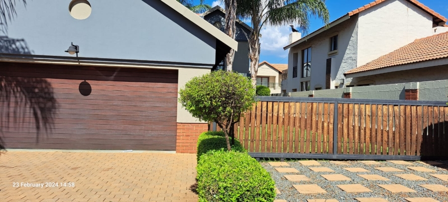 To Let 3 Bedroom Property for Rent in Montana Gauteng