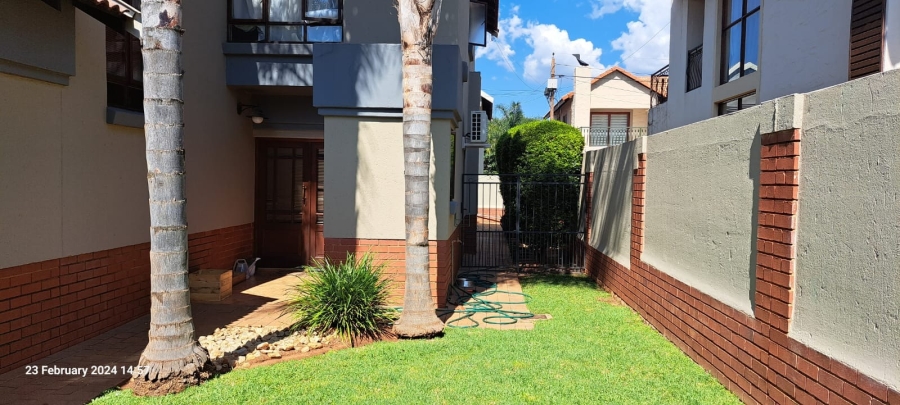 To Let 3 Bedroom Property for Rent in Montana Gauteng