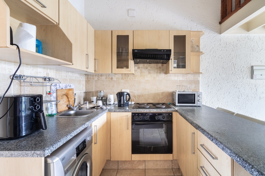 To Let 0 Bedroom Property for Rent in Lonehill Gauteng