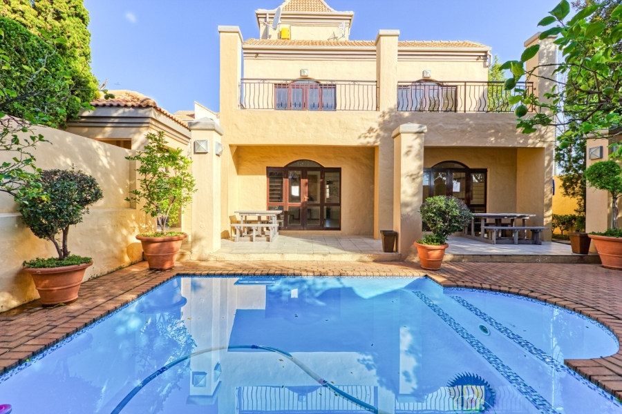 To Let 0 Bedroom Property for Rent in Lonehill Gauteng