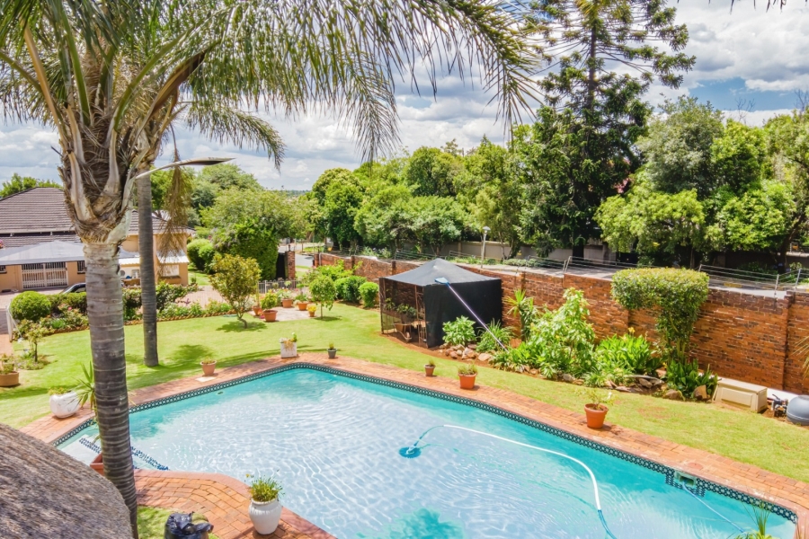 4 Bedroom Property for Sale in Westdene Gauteng