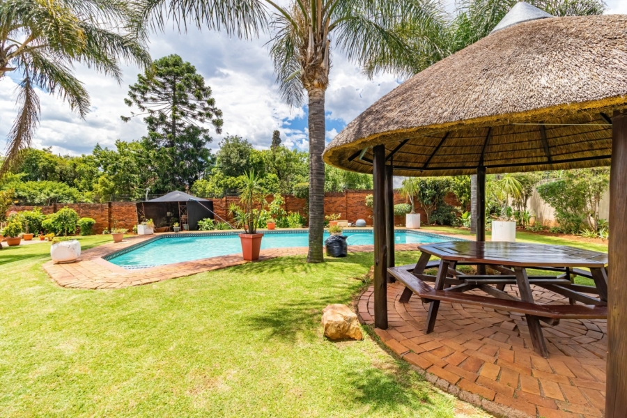 4 Bedroom Property for Sale in Westdene Gauteng