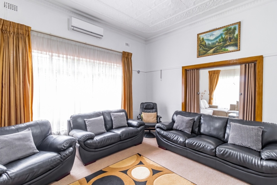 4 Bedroom Property for Sale in Westdene Gauteng