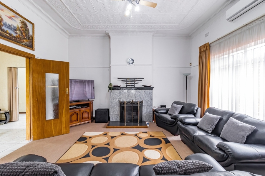 4 Bedroom Property for Sale in Westdene Gauteng