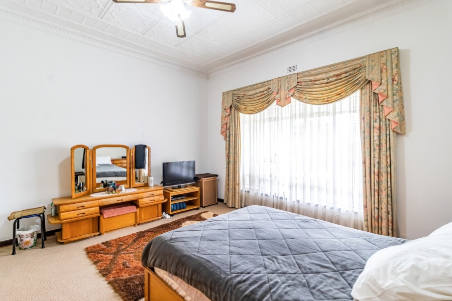 4 Bedroom Property for Sale in Westdene Gauteng