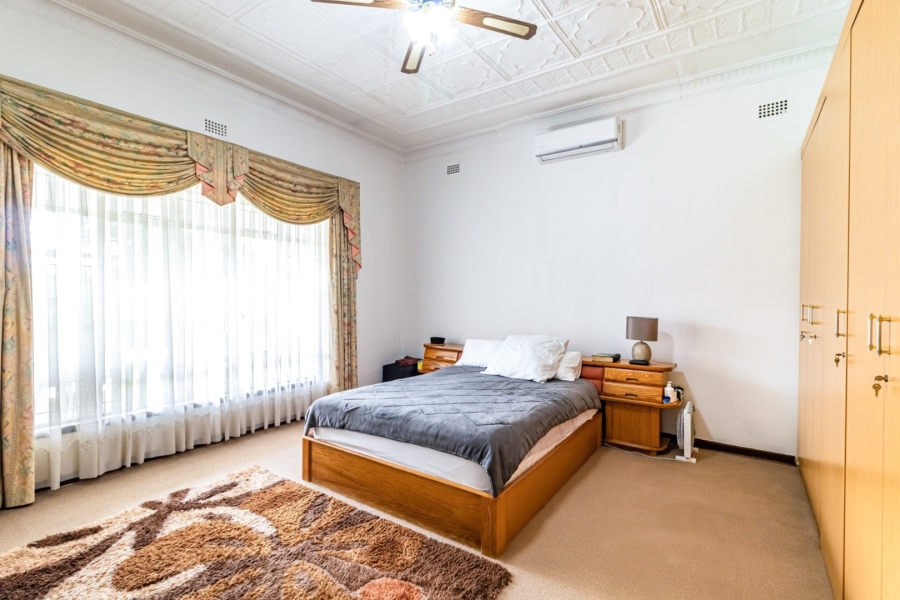 4 Bedroom Property for Sale in Westdene Gauteng