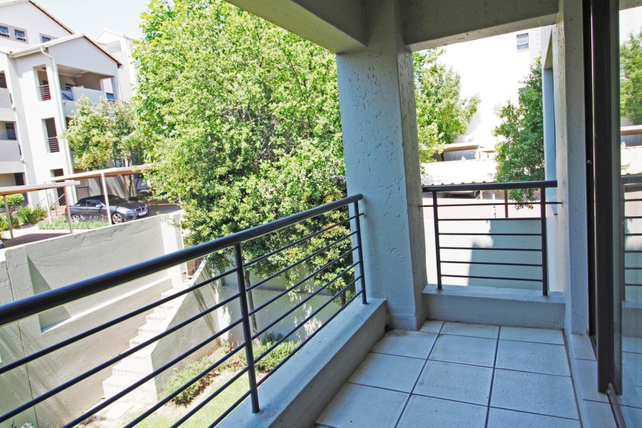 1 Bedroom Property for Sale in Bryanston Gauteng