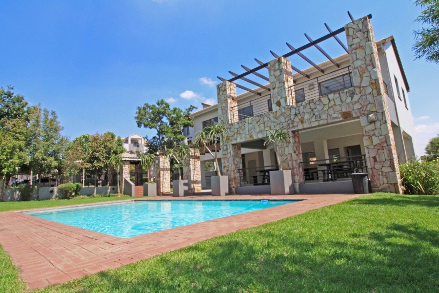 1 Bedroom Property for Sale in Bryanston Gauteng