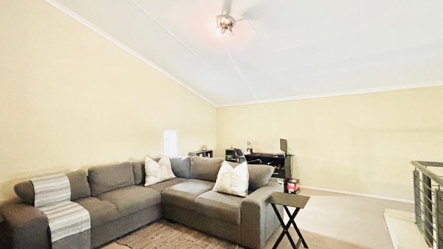 To Let 2 Bedroom Property for Rent in Morningside Gauteng