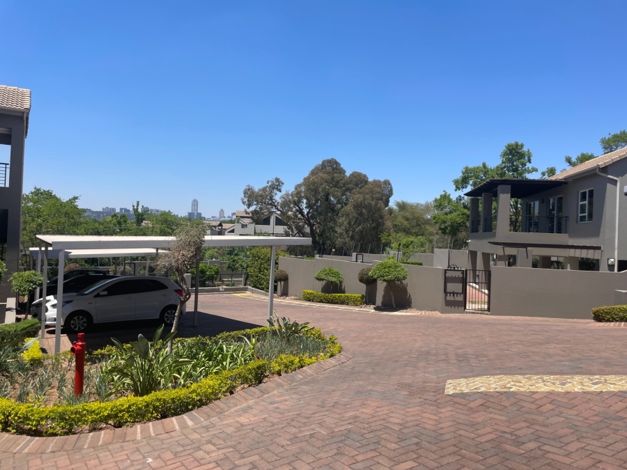 1 Bedroom Property for Sale in Bryanston Gauteng