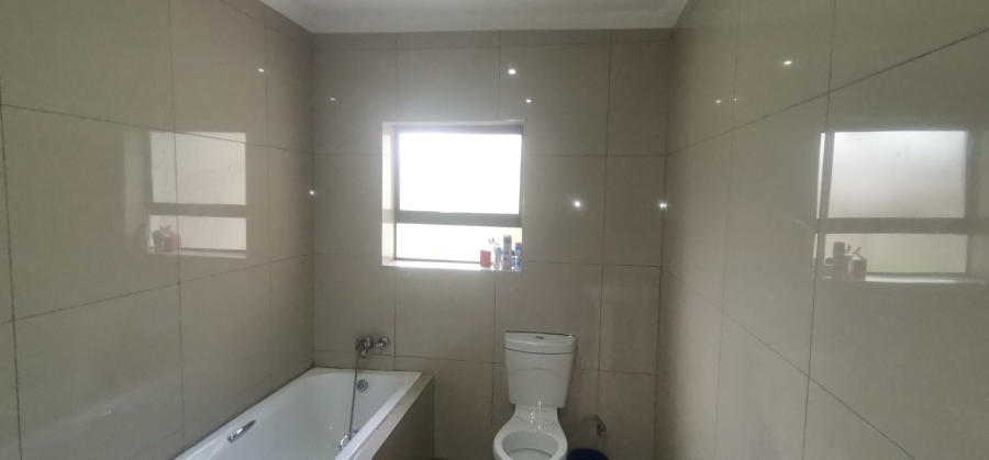 To Let 3 Bedroom Property for Rent in Brakpan Central Gauteng