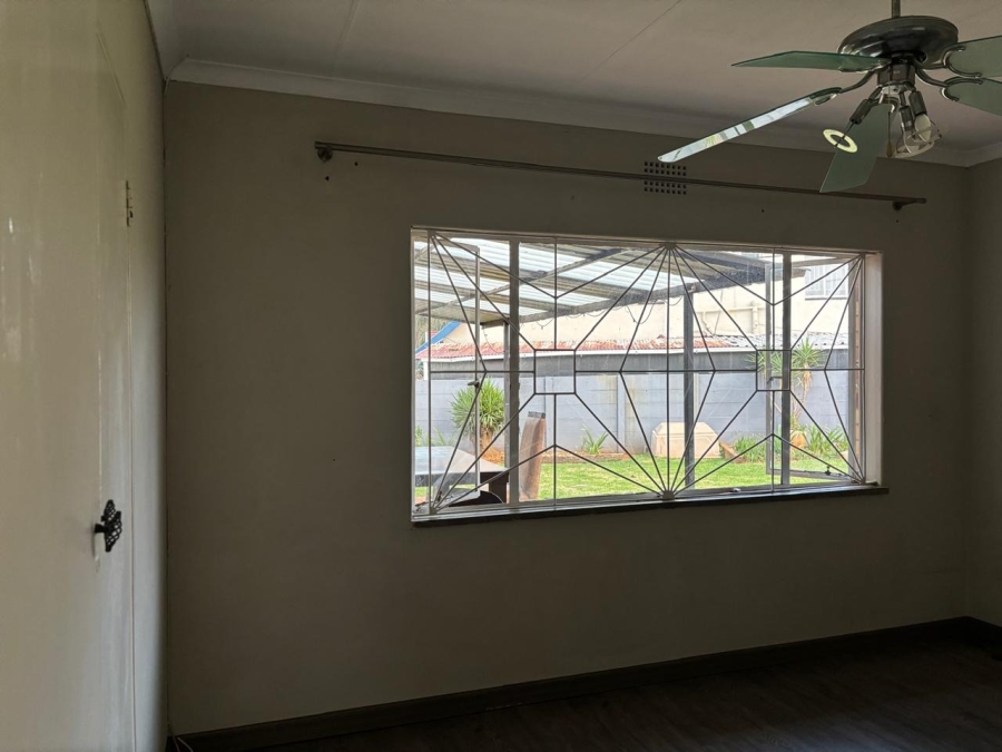 4 Bedroom Property for Sale in Edelweiss Gauteng