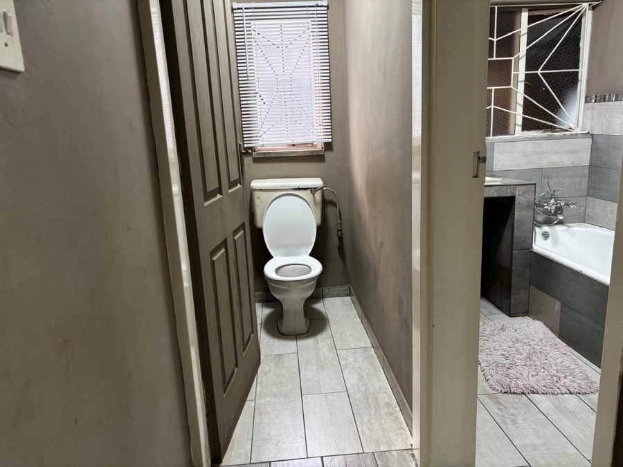 4 Bedroom Property for Sale in Edelweiss Gauteng