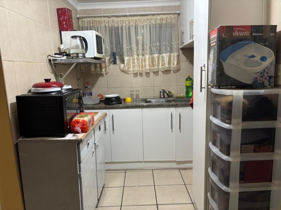 4 Bedroom Property for Sale in Strubenvale Gauteng