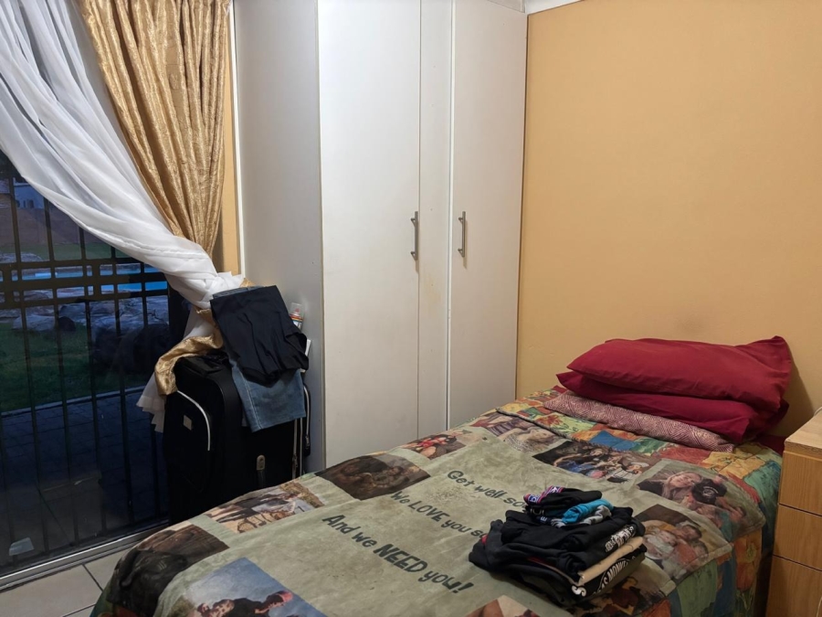 4 Bedroom Property for Sale in Strubenvale Gauteng