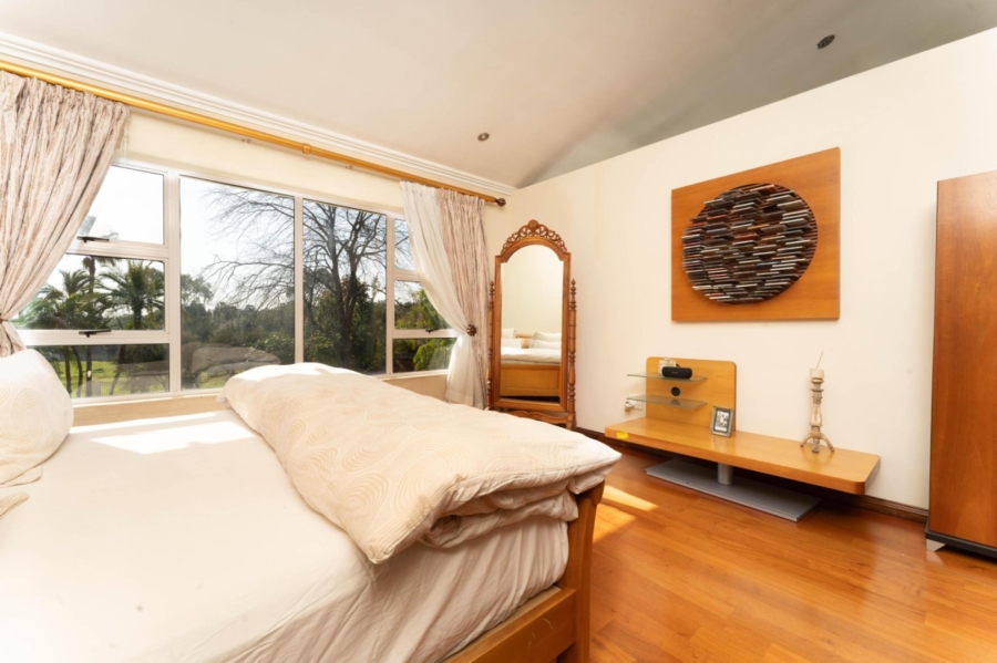 5 Bedroom Property for Sale in Bryanston Gauteng