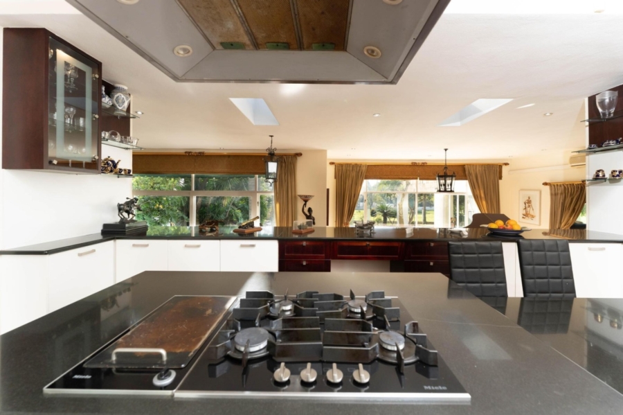 5 Bedroom Property for Sale in Bryanston Gauteng