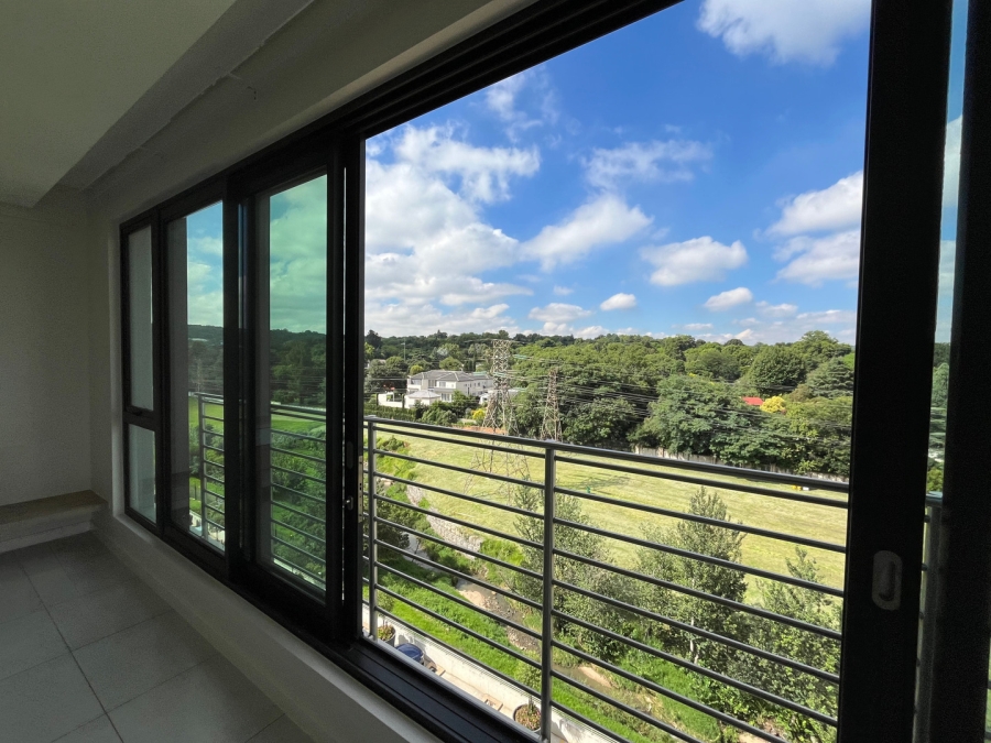 To Let 3 Bedroom Property for Rent in Parkmore Gauteng