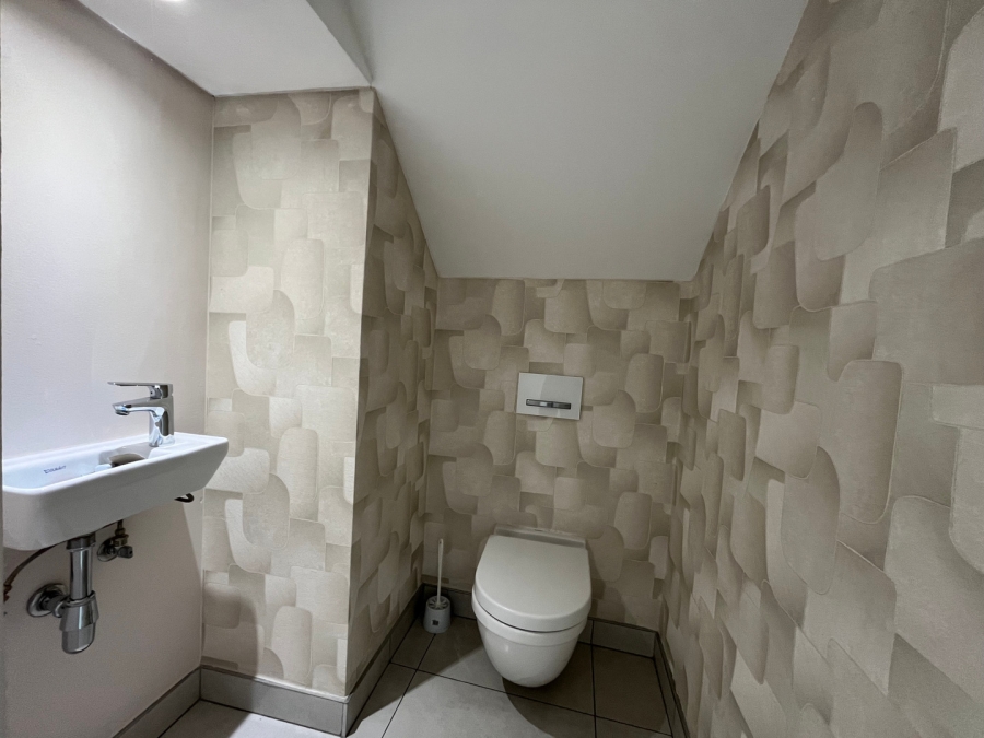 To Let 3 Bedroom Property for Rent in Parkmore Gauteng