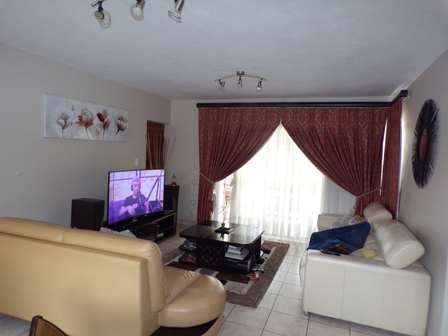 To Let 4 Bedroom Property for Rent in Tyger Valley Gauteng