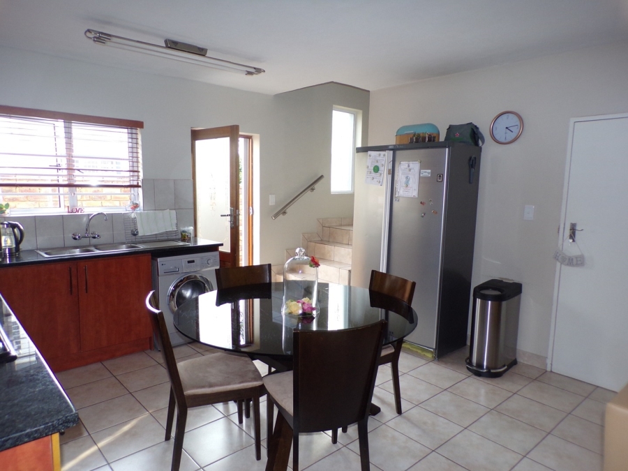 To Let 4 Bedroom Property for Rent in Tyger Valley Gauteng