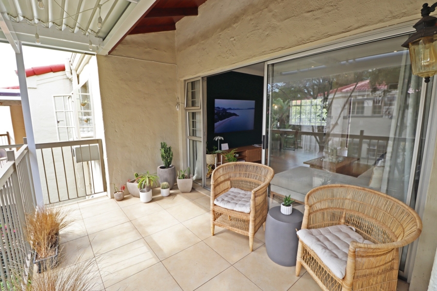 To Let 2 Bedroom Property for Rent in Bryanston Gauteng