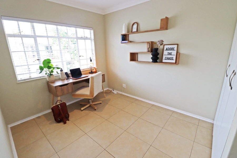 To Let 2 Bedroom Property for Rent in Bryanston Gauteng