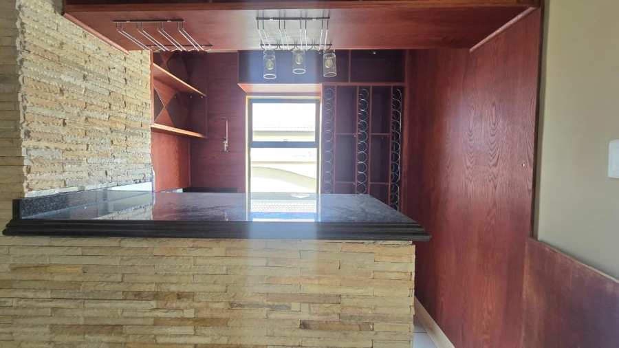 4 Bedroom Property for Sale in Blue Valley Golf Estate Gauteng