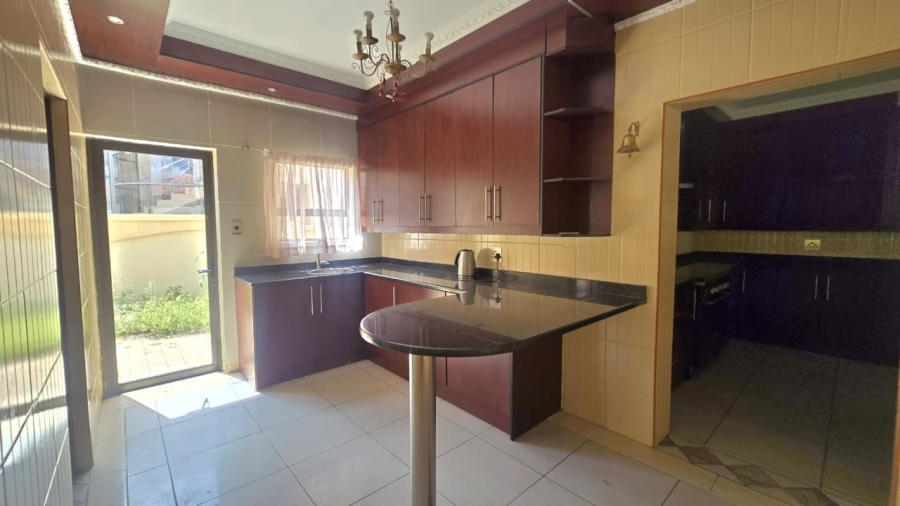 4 Bedroom Property for Sale in Blue Valley Golf Estate Gauteng