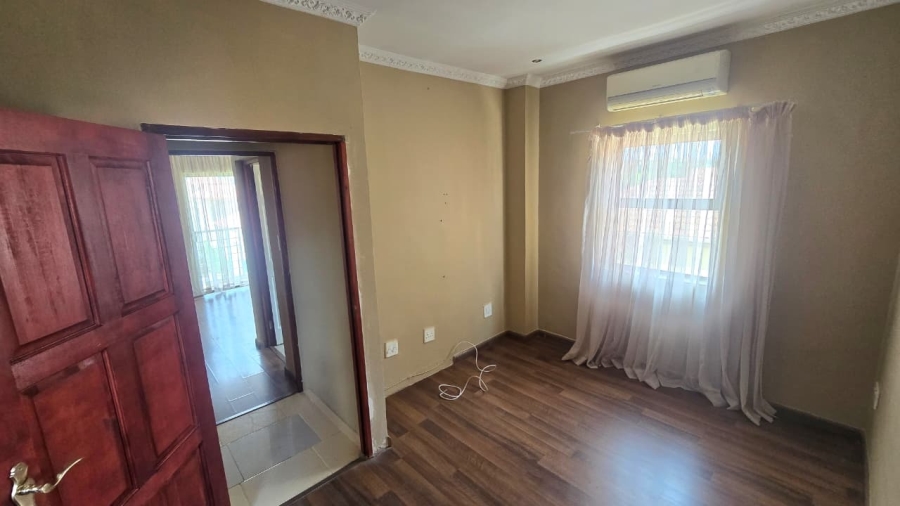 4 Bedroom Property for Sale in Blue Valley Golf Estate Gauteng