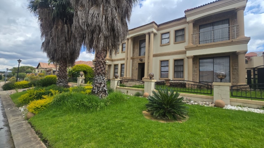 4 Bedroom Property for Sale in Blue Valley Golf Estate Gauteng