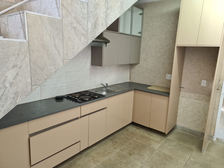 1 Bedroom Property for Sale in Kempton Park Ext 4 Gauteng