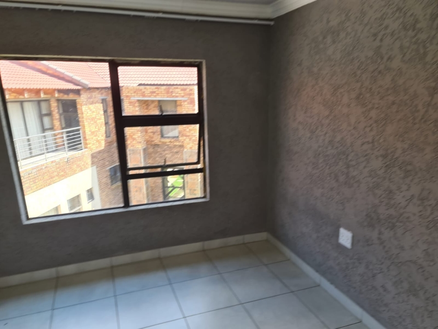 1 Bedroom Property for Sale in Kempton Park Ext 4 Gauteng
