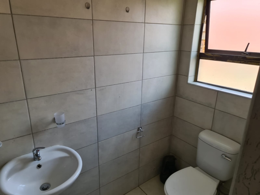 1 Bedroom Property for Sale in Kempton Park Ext 4 Gauteng