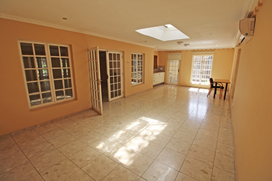 To Let 4 Bedroom Property for Rent in Rivonia Gauteng