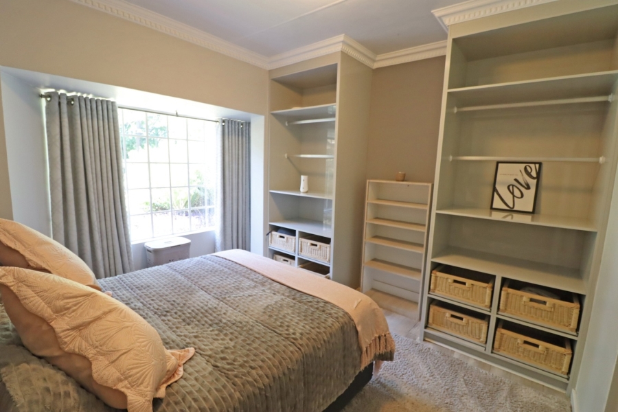 To Let 4 Bedroom Property for Rent in Rivonia Gauteng