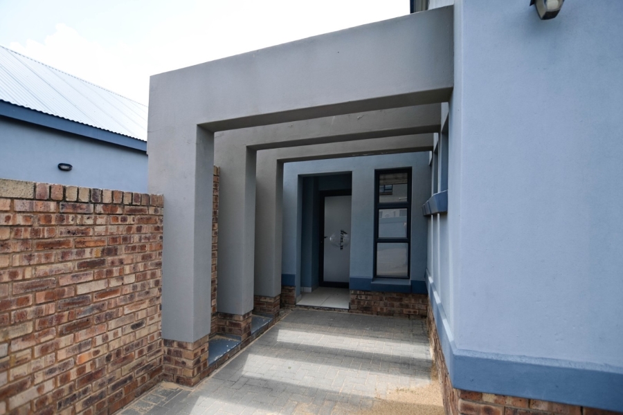 3 Bedroom Property for Sale in Kameeldrift East Gauteng