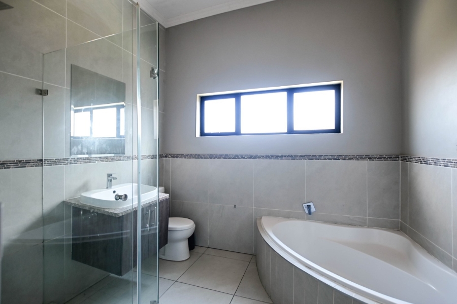 3 Bedroom Property for Sale in Kameeldrift East Gauteng