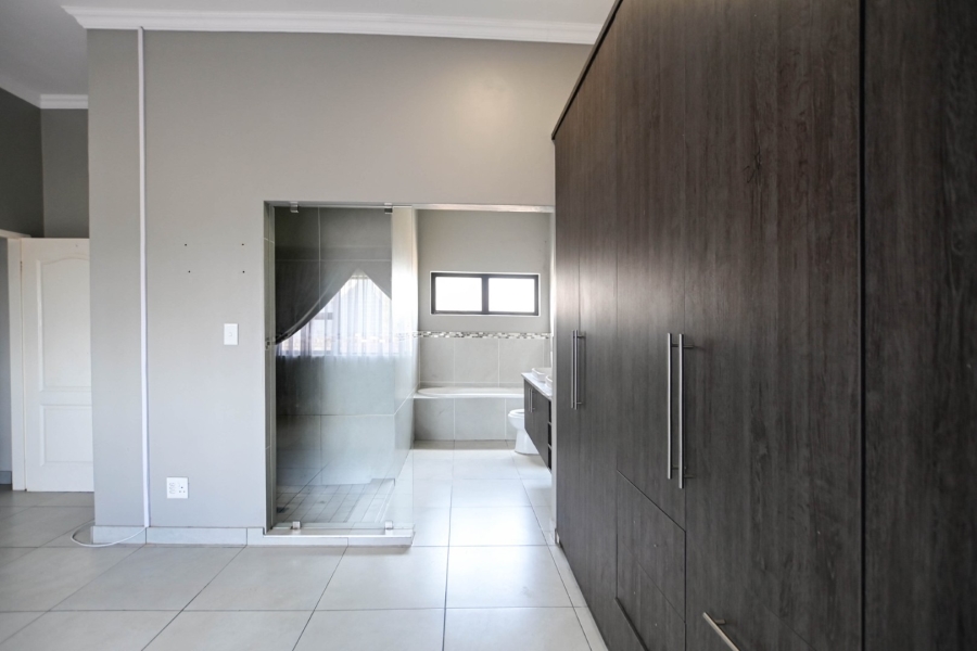 3 Bedroom Property for Sale in Kameeldrift East Gauteng