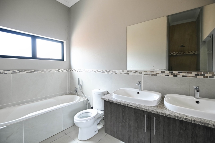 3 Bedroom Property for Sale in Kameeldrift East Gauteng