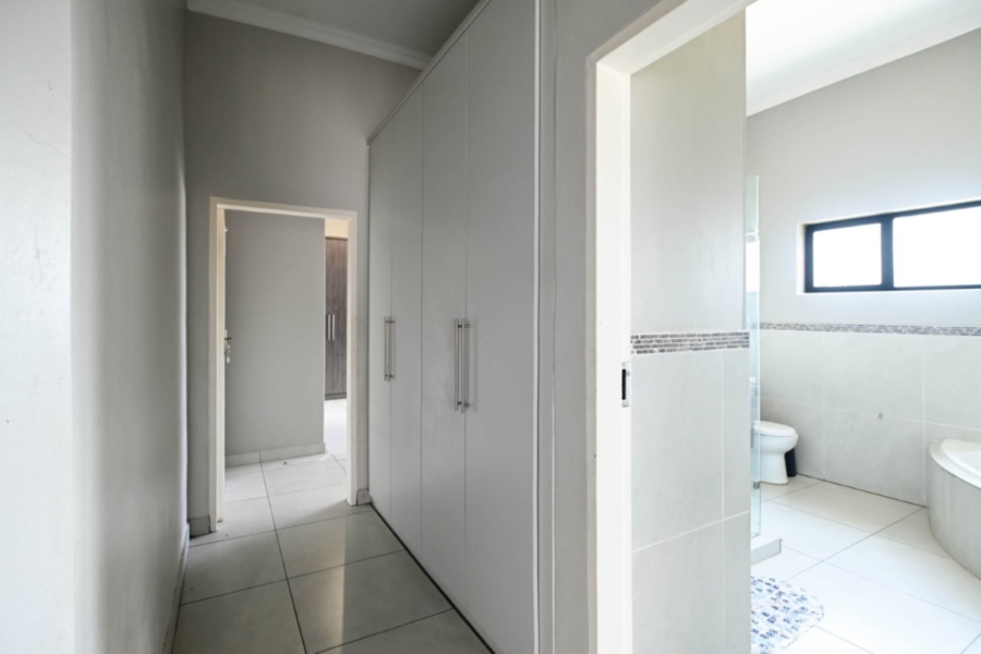 3 Bedroom Property for Sale in Kameeldrift East Gauteng