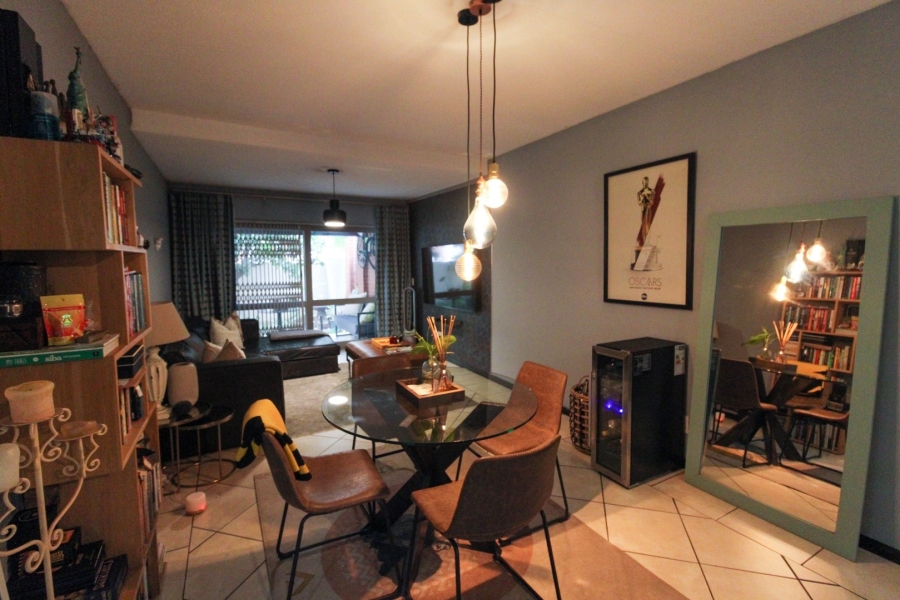 To Let 2 Bedroom Property for Rent in Bryanston Gauteng